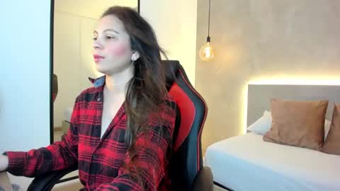 S A M A N T H A online show from 09/18/25, 02:13