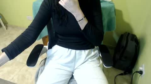 Snapshot of samantha_699 chatting on 07/07/26, 12:09 samantha_699 online show from 07/07/26, 12:09