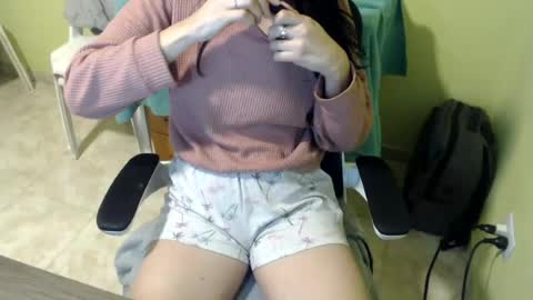 Snapshot of samantha_699 chatting on 07/08/26, 11:58 samantha_699 online show from 07/08/26, 11:58