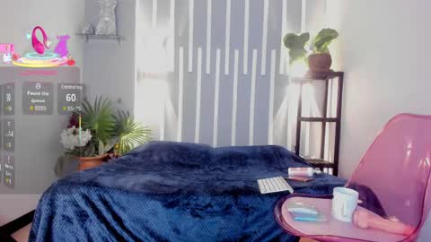 Snapshot of samantha__cooper__ chatting on 03/07/25, 01:40 Samantha  online show from 03/07/25, 01:40