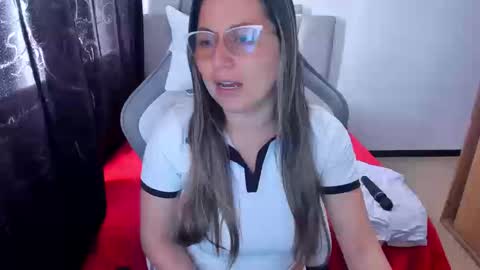 Snapshot of samantha__wilson chatting on 09/11/25, 02:06 Samantha online show from 09/11/25, 02:06