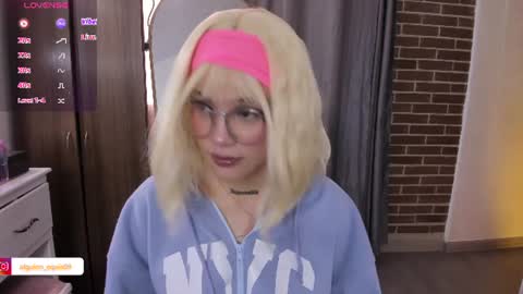 samantha_browwnn online show from 06/24/26, 06:29