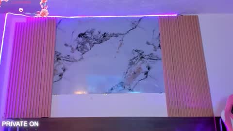 Snapshot of samantha_moons chatting on 11/04/25, 10:20 samantha_moons online show from 11/04/25, 10:20