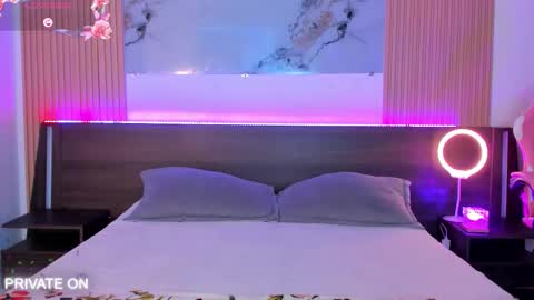 Snapshot of samantha_moons chatting on 01/10/26, 12:12 samantha_moons online show from 01/10/26, 12:12