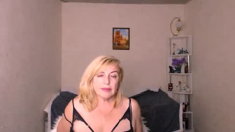 Snapshot of samantha_si chatting on 07/19/26, 11:08 Samantha online show from 07/19/26, 11:08