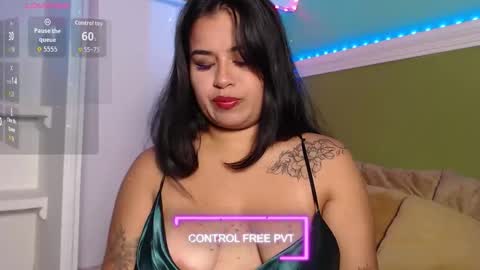 samantha_smiith__ online show from 01/18/26, 12:03