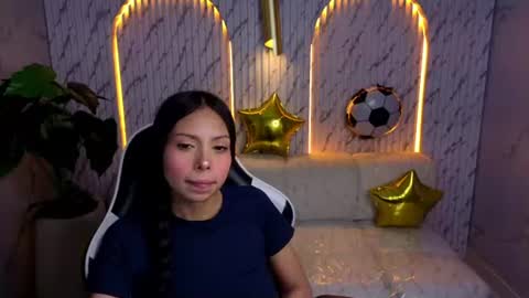 Snapshot of samantha_tx_ chatting on 06/25/26, 03:06 Samantha online show from 06/25/26, 03:06