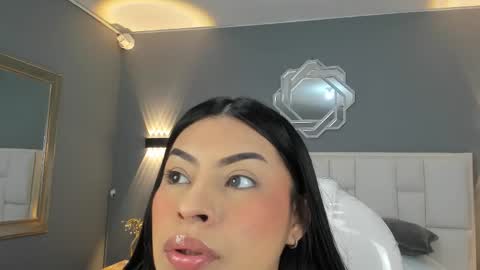 Snapshot of samanthaa_22_ chatting on 09/29/25, 11:59 Samanthaa online show from 09/29/25, 11:59