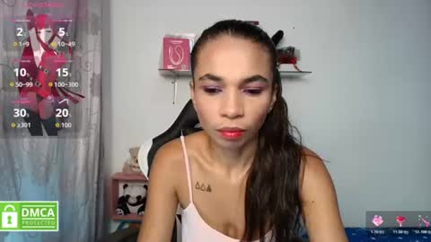 Snapshot of samanthaa_queen chatting on 06/22/26, 11:29 sam online show from 06/22/26, 11:29