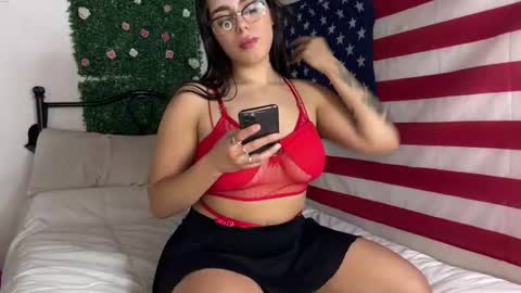 Snapshot of samanthababy1 chatting on 07/27/26, 10:17 Samantha online show from 07/27/26, 10:17