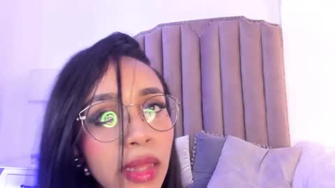 Samantha online show from 01/19/25, 08:51