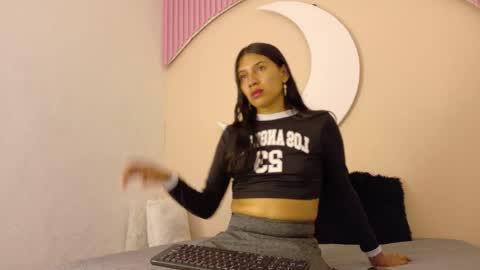 samanthalaurent online show from 06/04/26, 07:53