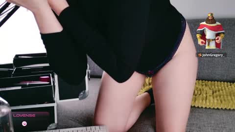 Snapshot of samanthaloves469902 chatting on 04/10/26, 12:38 Samanthaxoxo online show from 04/10/26, 12:38
