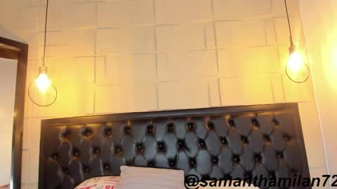 Snapshot of samanthamilan chatting on 02/18/26, 10:33 Alejandra online show from 02/18/26, 10:33