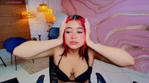 Samantharoseee  online show from 11/02/25, 11:56