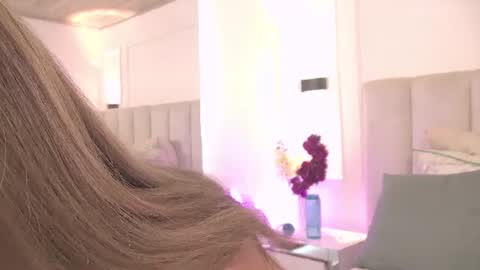 Samantha Vega online show from 06/20/26, 07:38