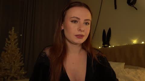 Snapshot of samanthavixen chatting on 12/09/24, 06:14 Goddess Samantha Vixen online show from 12/09/24, 06:14