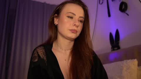 Snapshot of samanthavixen chatting on 02/01/25, 03:50 Goddess Samantha Vixen online show from 02/01/25, 03:50