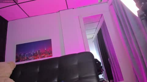 Sam online show from 01/21/25, 12:04