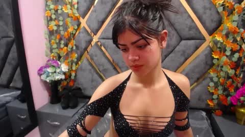 Snapshot of samanttha_cherry chatting on 01/16/25, 07:41 samanttha_cherry online show from 01/16/25, 07:41