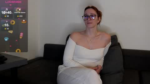 Samara From The Well online show from 01/30/25, 09:47