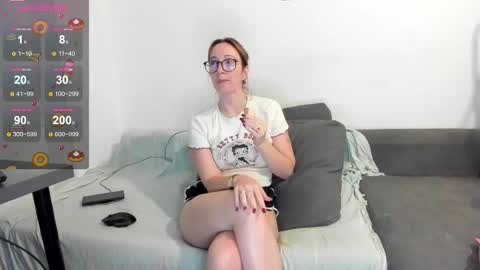 Samara From The Well online show from 09/28/25, 02:50