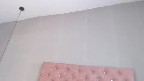 Snapshot of samaragrey18 chatting on 02/27/25, 10:26 samaragrey18 online show from 02/27/25, 10:26