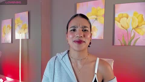 Snapshot of samarhagomez chatting on 11/18/25, 07:51 Samarha Gomez online show from 11/18/25, 07:51