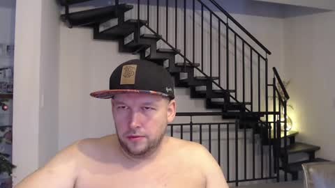 Snapshot of samariterbw chatting on 12/20/24, 07:55 TopBoy online show from 12/20/24, 07:55