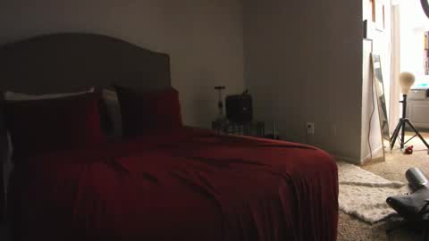 Yaya online show from 12/05/25, 11:08