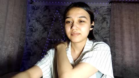 Samantha online show from 04/10/26, 08:19