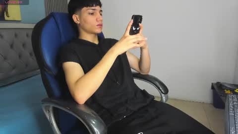 Sam online show from 06/15/26, 04:09