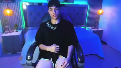 Sam online show from 06/25/26, 12:53