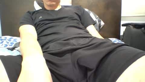 Snapshot of samblaze_21 chatting on 03/10/26, 11:15 samblade online show from 03/10/26, 11:15