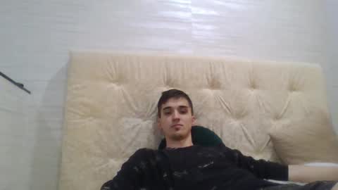 Snapshot of samcumtv chatting on 02/12/26, 10:32 multitooman online show from 02/12/26, 10:32