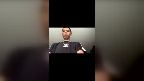 Snapshot of samegee chatting on 11/24/25, 03:12 samegee online show from 11/24/25, 03:12