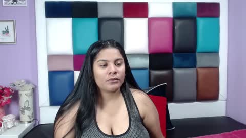 Snapshot of samevanshot chatting on 12/19/24, 03:18 samevanshot online show from 12/19/24, 03:18