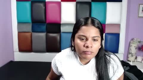 Snapshot of samevanshot chatting on 12/28/24, 03:37 samevanshot online show from 12/28/24, 03:37