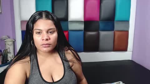 Snapshot of samevanshot chatting on 01/12/25, 02:45 samevanshot online show from 01/12/25, 02:45