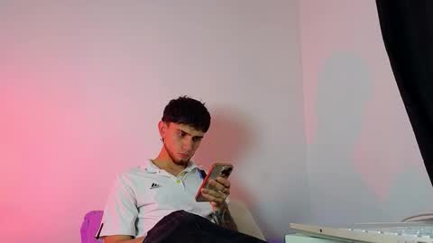 samevansx online show from 12/14/25, 10:25