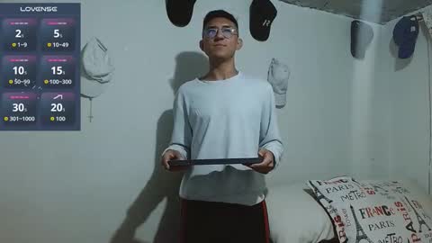 Snapshot of samfox_ chatting on 03/13/26, 11:17 SAM online show from 03/13/26, 11:17