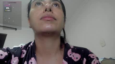 Samantha Santacoloma online show from 03/05/25, 01:52