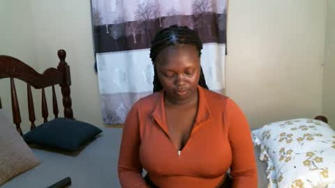 nina online show from 09/10/25, 11:05