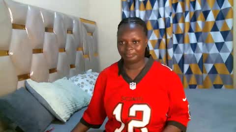 nina online show from 09/29/25, 03:22