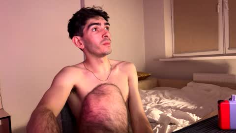 Snapshot of samiliken chatting on 02/19/26, 04:36 Sam online show from 02/19/26, 04:36