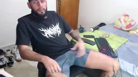 Snapshot of samir_music_ chatting on 09/18/25, 12:01 samir_music_ online show from 09/18/25, 12:01