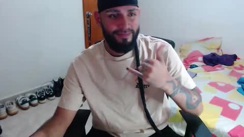 Snapshot of samir_music_ chatting on 09/29/25, 11:20 samir_music_ online show from 09/29/25, 11:20