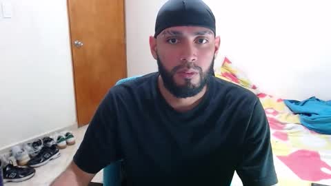 Snapshot of samir_music_ chatting on 10/16/25, 03:29 samir_music_ online show from 10/16/25, 03:29