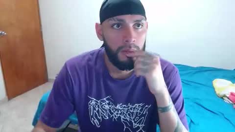 Snapshot of samir_music_ chatting on 11/10/25, 07:24 samir_music_ online show from 11/10/25, 07:24