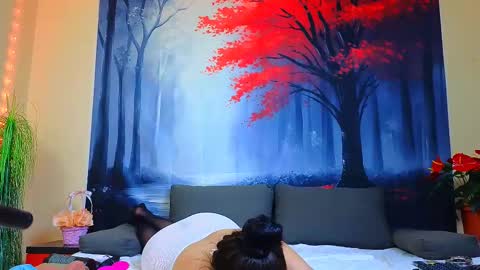     online show from 02/12/25, 04:33